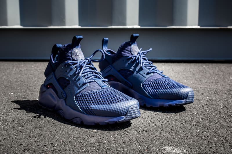 Nike Air Huarache Run Ultra BR 全新配色設計「Midnight Navy」