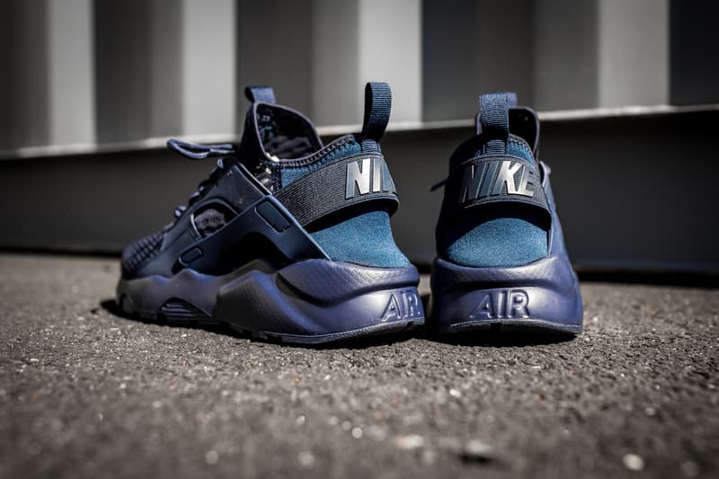 Nike Air Huarache Run Ultra BR 全新配色設計「Midnight Navy」