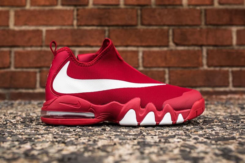 nike big swoosh gym red release