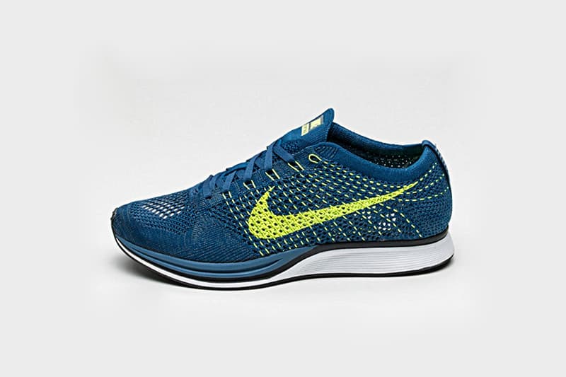 NIKE FLYKNIT RACER “BRAVE BLUE”