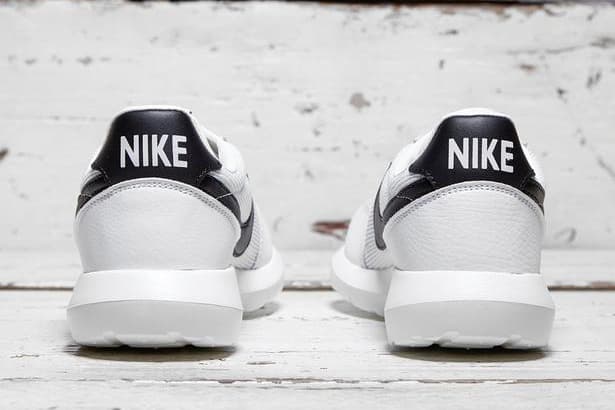 Nike Roshe Daybreak NM Black/White