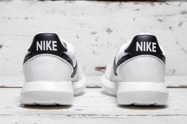 Nike Roshe Daybreak NM Black/White