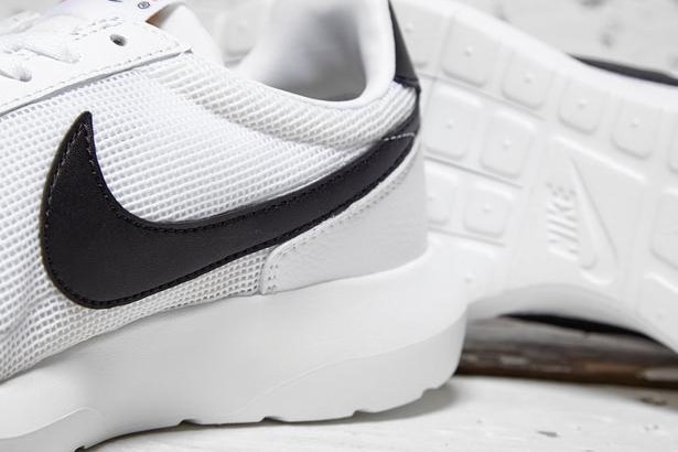 Nike Roshe Daybreak NM Black/White