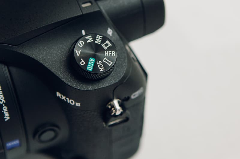 最強天涯機－SONY CYBER-SHOT RX10 III 登場