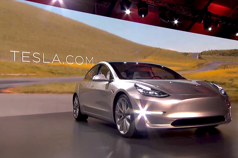 Tesla, Model 3, Elon Musk