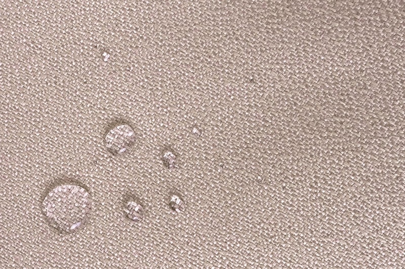 ULTRAOLIVE® 全新 Pebble 包袋系列