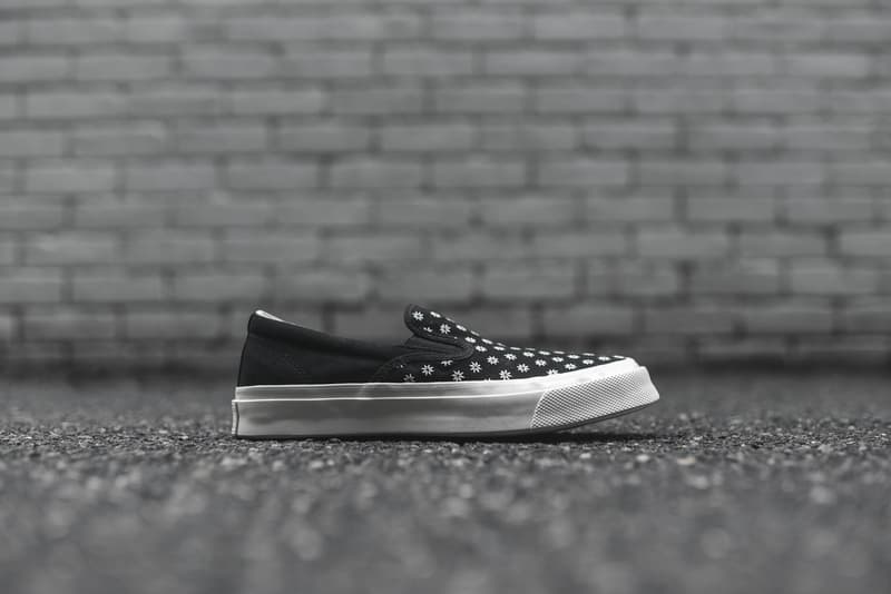 THE CONVERSE DECK STAR SLIP-ON IS READY FOR SPRING WITH “MAY FLOWER” GRAPHICS