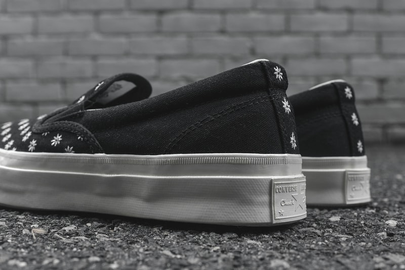 THE CONVERSE DECK STAR SLIP-ON IS READY FOR SPRING WITH “MAY FLOWER” GRAPHICS