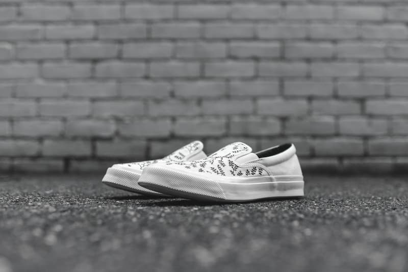 THE CONVERSE DECK STAR SLIP-ON IS READY FOR SPRING WITH “MAY FLOWER” GRAPHICS