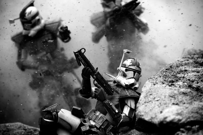 比電影更真實－美國攝影師以「白兵」重塑真實戰場