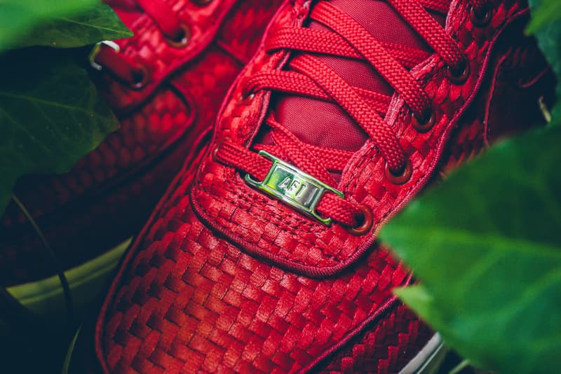 Nike Air Force 1 High '07 LV8 Woven 全新配色設計「Gym Red」