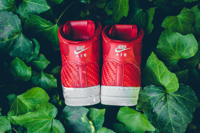 Nike Air Force 1 High '07 LV8 Woven 全新配色設計「Gym Red」