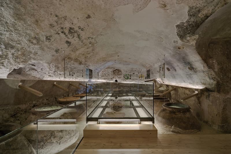 INMAT Arquitectura 改造西班牙古老酒窖為「葡萄酒學院」