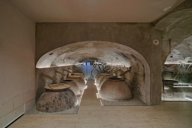 INMAT Arquitectura 改造西班牙古老酒窖為「葡萄酒學院」
