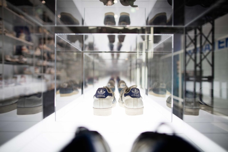 走進 adidas Originals 東京「交差展」主題空間 @Bank Gallery 