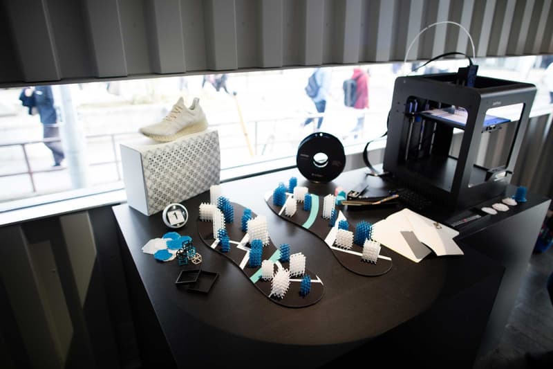 走進 adidas Originals 東京「交差展」主題空間 @Bank Gallery 