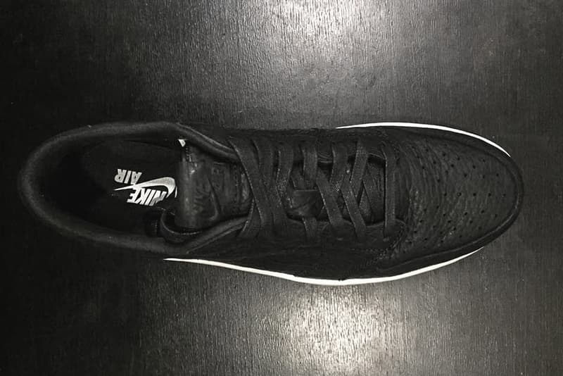 Air Jordan 1 Low "Swooshless"