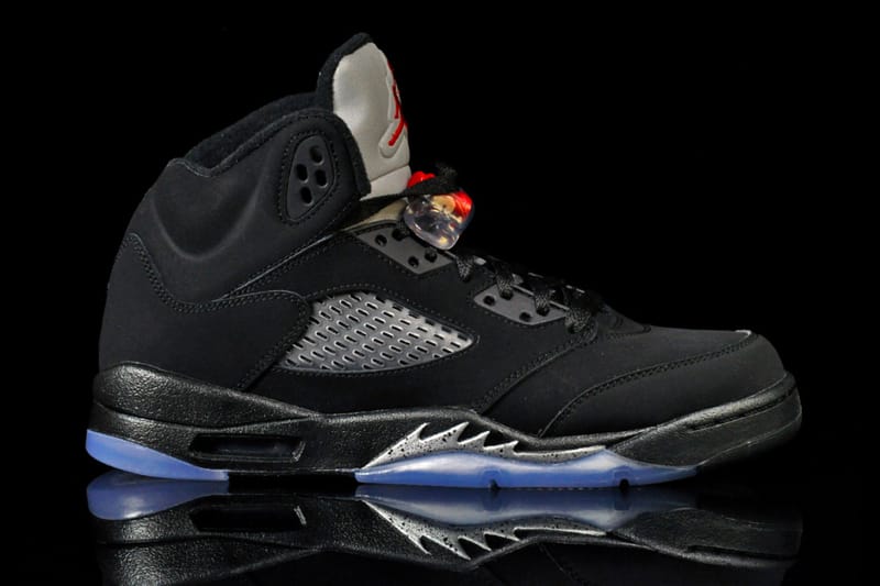 「Nike Air」標籤版本！ Air Jordan 5 OG 黑金配色即將回歸