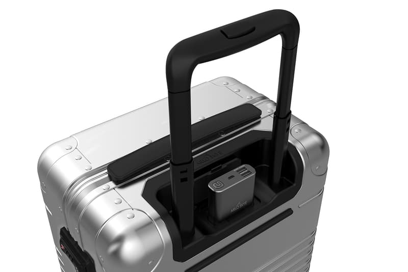 built-in charger luggage arlo skye carry-on