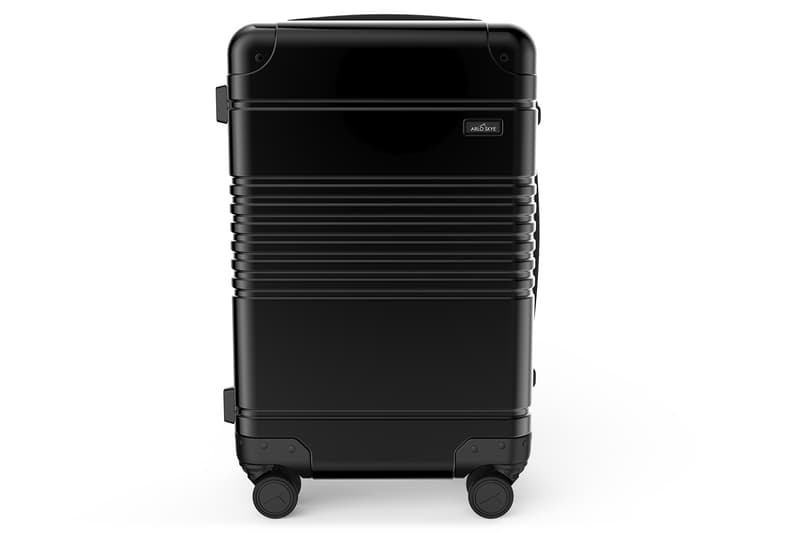 built-in charger luggage arlo skye carry-on