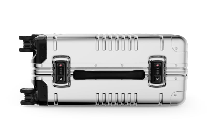 built-in charger luggage arlo skye carry-on