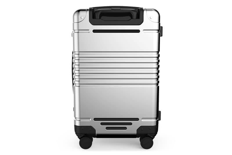 built-in charger luggage arlo skye carry-on