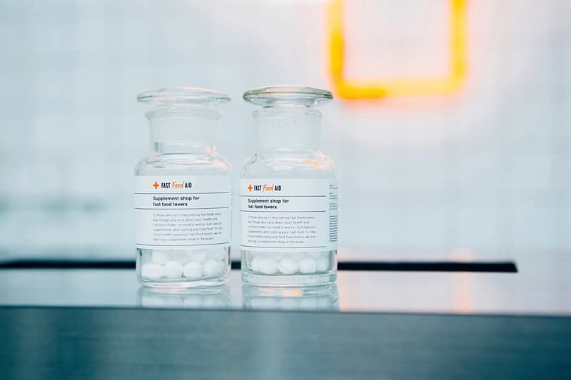 Fast Food Aid: 全球首家針對垃圾食品愛好者的「保健品」店
