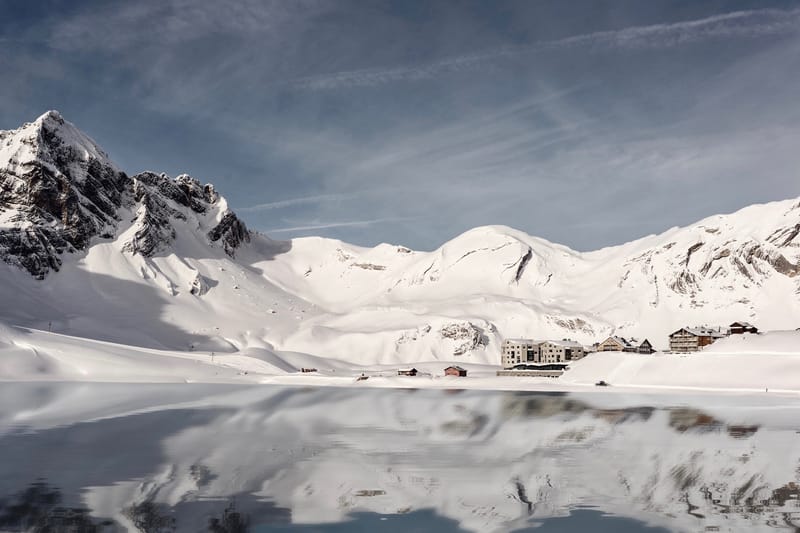 逃離城市喧囂的隱居寶地：瑞士 Hotel frutt Family Lodge「家庭旅社」