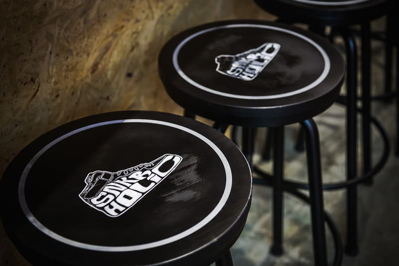 hypebeast eats snkrholic