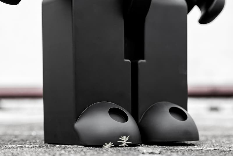 NEIGHBORHOOD x Medicom Toy 1000% Bearbrick