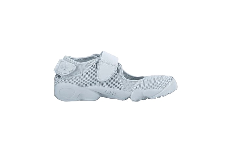 Nike Air Rift Preorder Japan