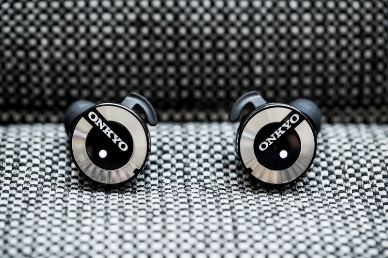 ONKYO, Earphones, Music, Bluetooth