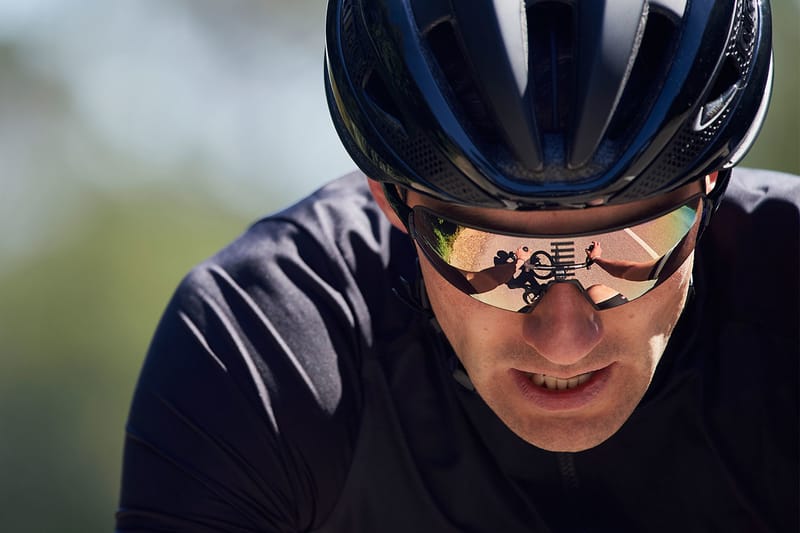 Rapha 推出全身 Pro Team Flyweight 單車太陽風鏡