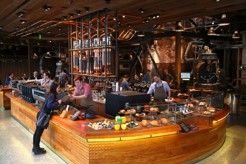 Starbucks 宣布在上海開設 3 萬平方英尺原生態焙烤咖啡體驗館