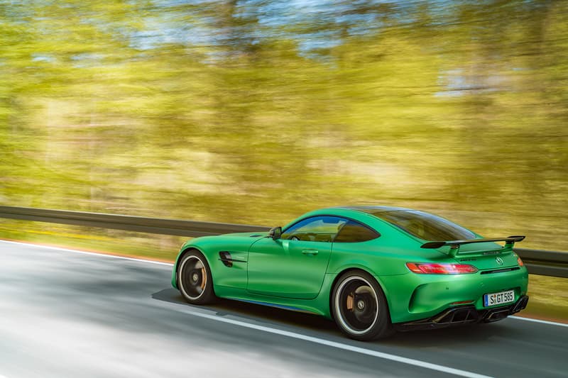 Mercedes-Benz 正式發佈 2018 Mercedes-AMG GT R 全新跑車