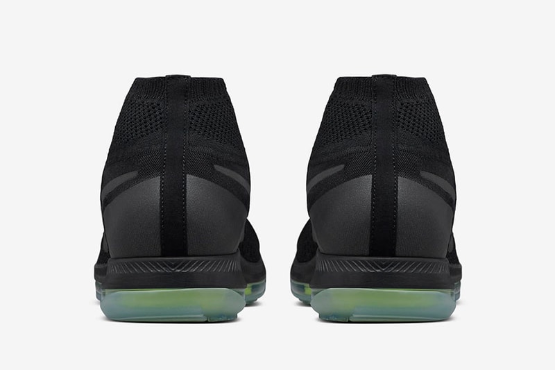 Nike Zoom All Out Flyknit "Triple Black"