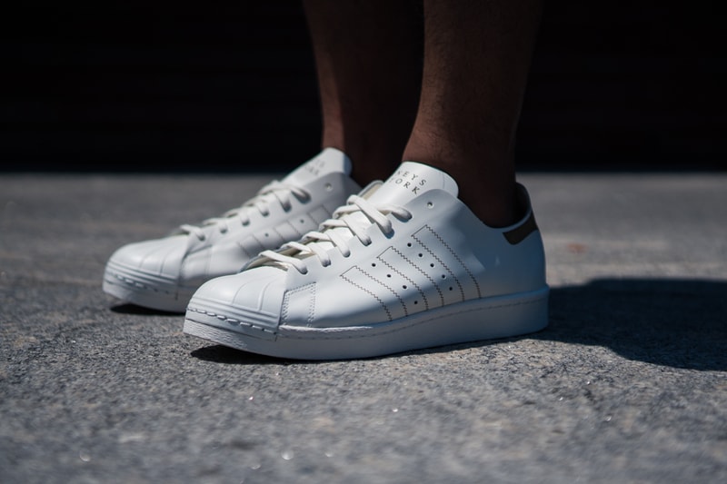 adidas Originals x Barneys New York 聯名獨佔 Superstar 鞋款