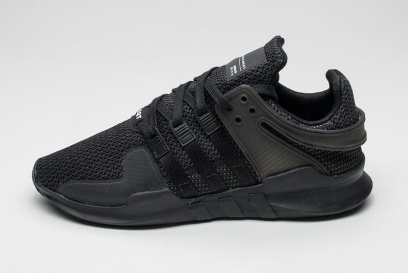 adidas Originals EQT Support ADV 迎來最新「Triple Black」配色