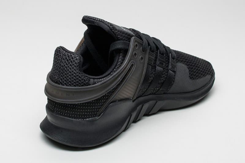 adidas Originals EQT Support ADV 迎來最新「Triple Black」配色
