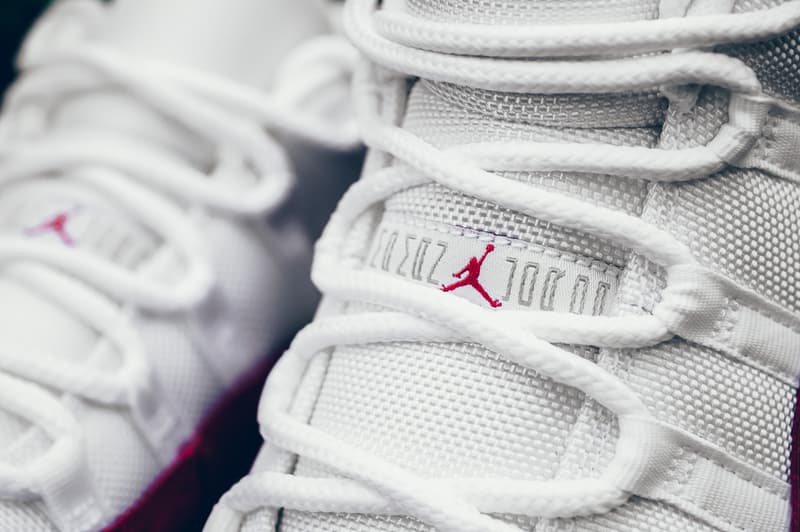 Air Jordan 11 Retro Low「Varsity Red」