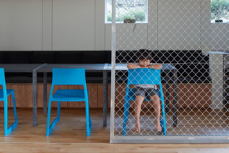 basketball court house by koizumisekkei