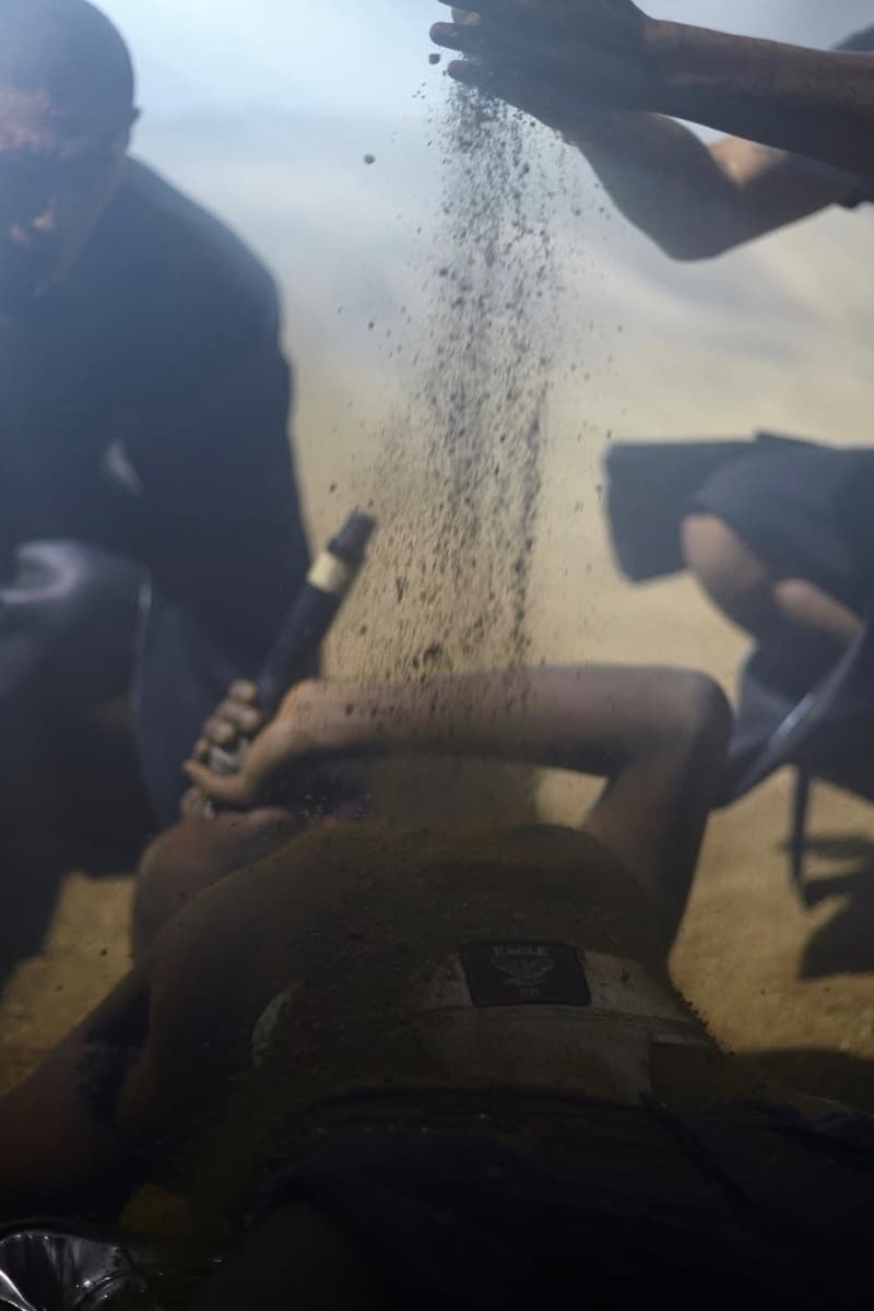 Hood By Air 洛杉磯發佈「Hallways」主題系列