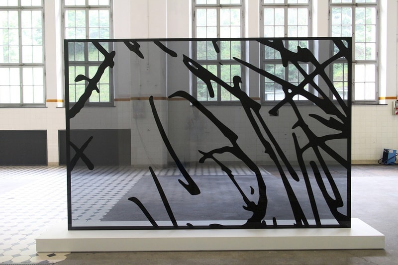 KAWS 於瑞士 More Gallery 舉辦藝術新作展覽