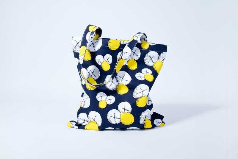 KAWS 全新藝術展「BFF」紀念單品完整公開！