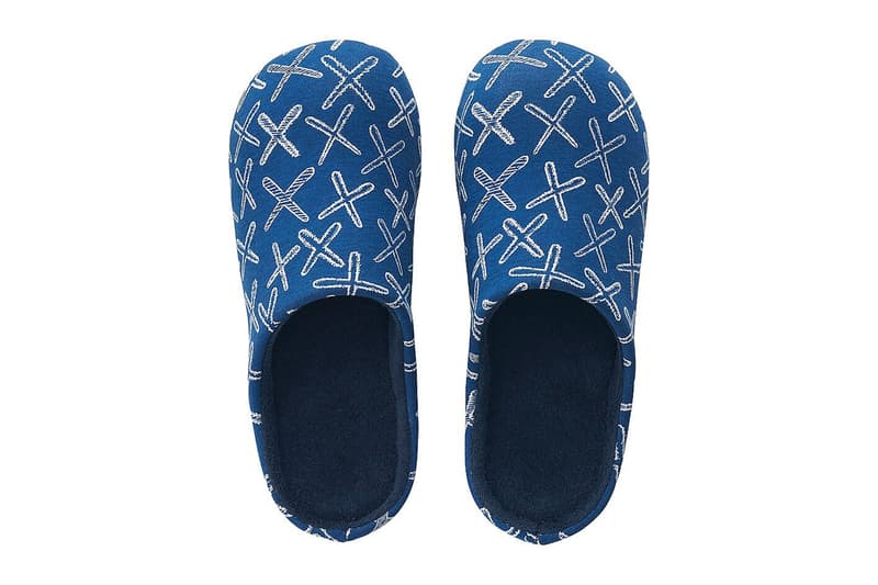 kaws x uniqlo ut relaunch at hong kong with room shoes