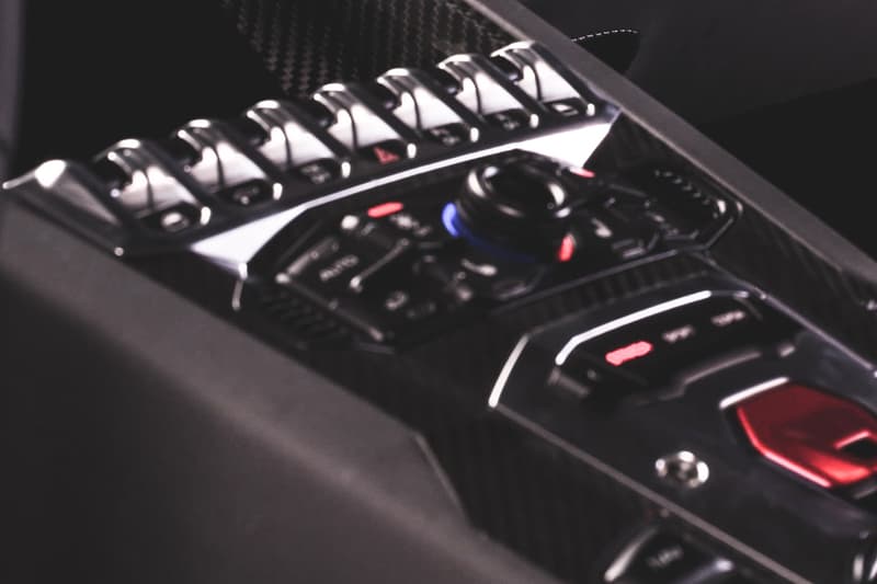 lamborghini-aventador-miura-homage