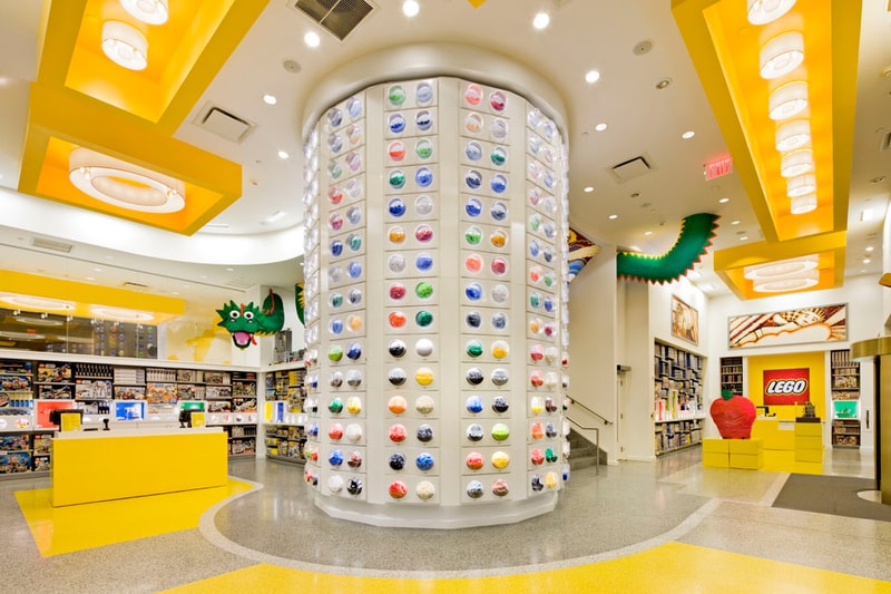 lego hong kong flagship store coming soon
