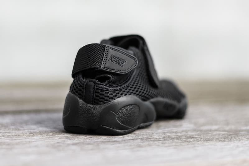 Nike Air Rift「Breathe」全黑配色設計