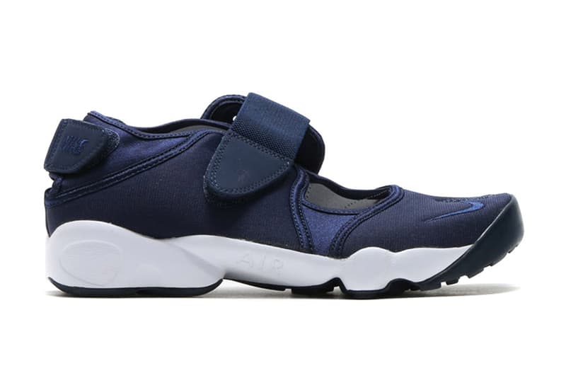 nike air rift obsidian challenge red