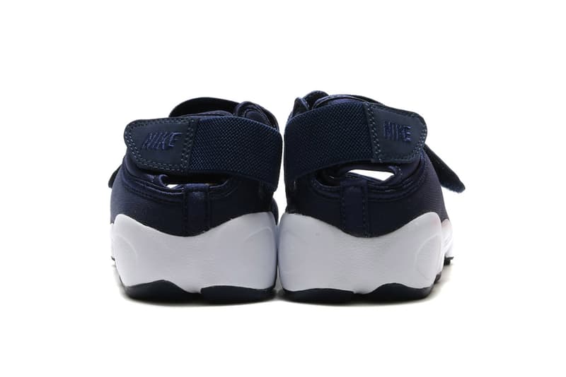 nike air rift obsidian challenge red